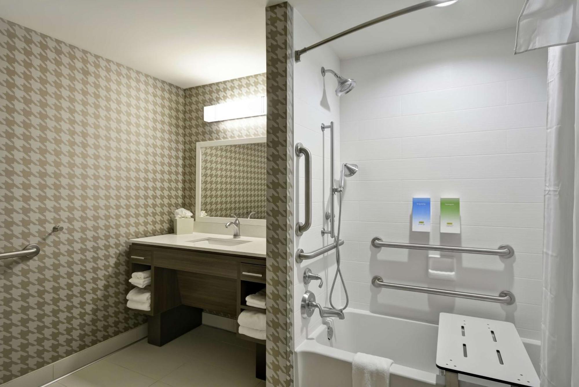 Home2 Suites By Hilton Plymouth Minneapolis Esterno foto